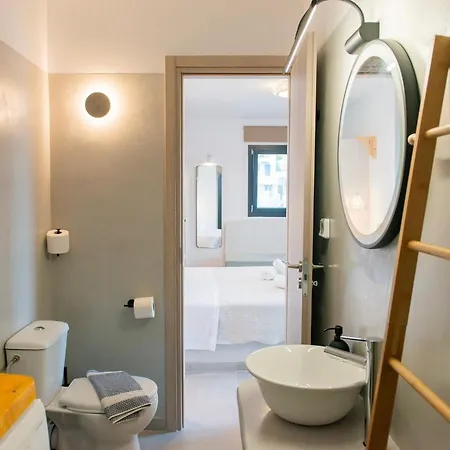 Apartment 64steps Studio